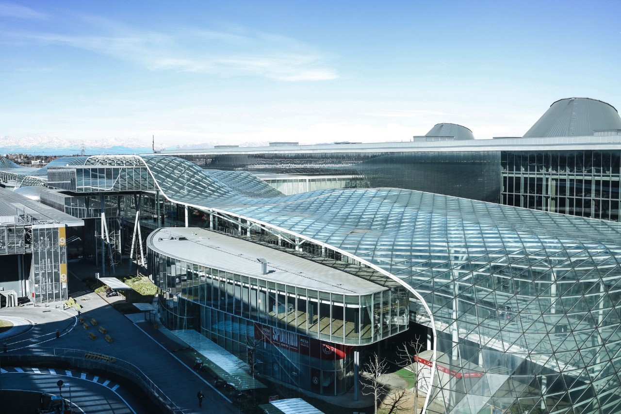 Fiera Milano Edifici Cielo Orizzonte