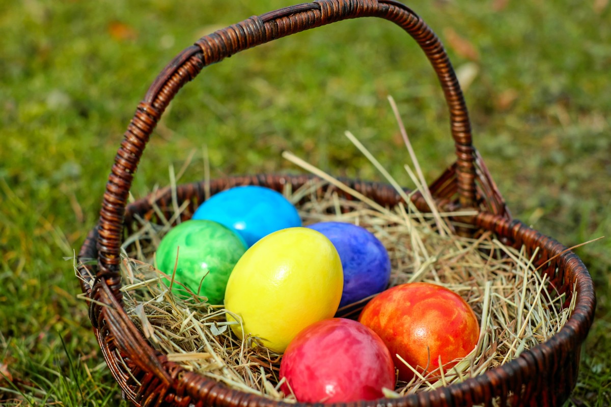 Uova di Pasqua colorate dove deriva Antica Usanza