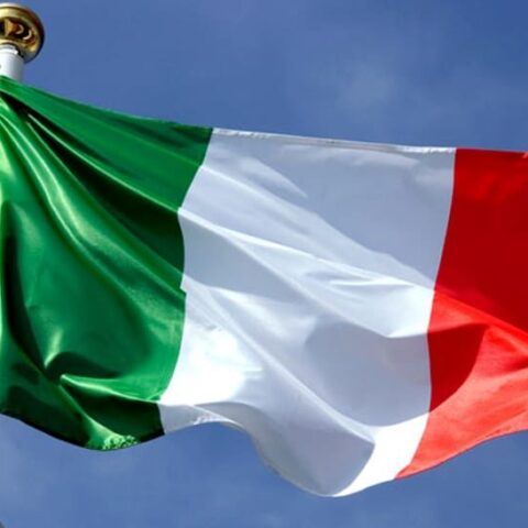 bandiera italiana 2 giugno
