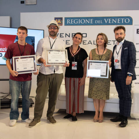 I Vincitori del Premio Filmagogia 2020 Jacopo Ferrari (Premio Junior) - Massimiliano Chicco (Premio Filmagogia) con Livia Tarisso - Andrea Princivalli e Anna Alemanno (Segnalazione) - © rossana viola Extra Lab
