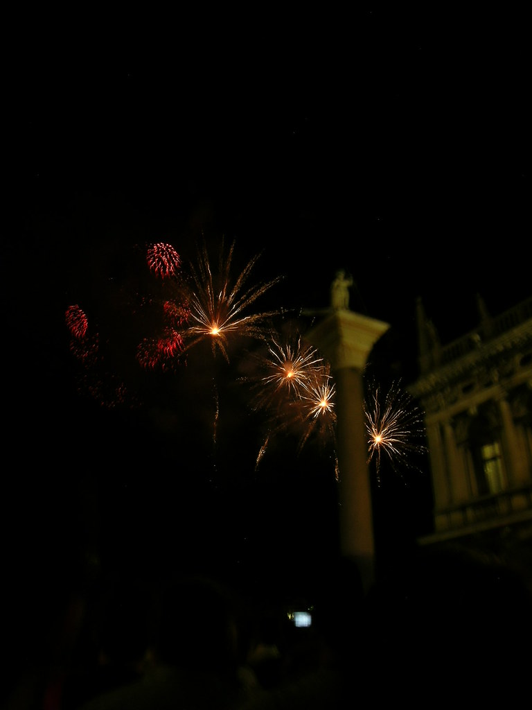 La notte del Redentore (ph. tom&oliver via openverse/flickr)